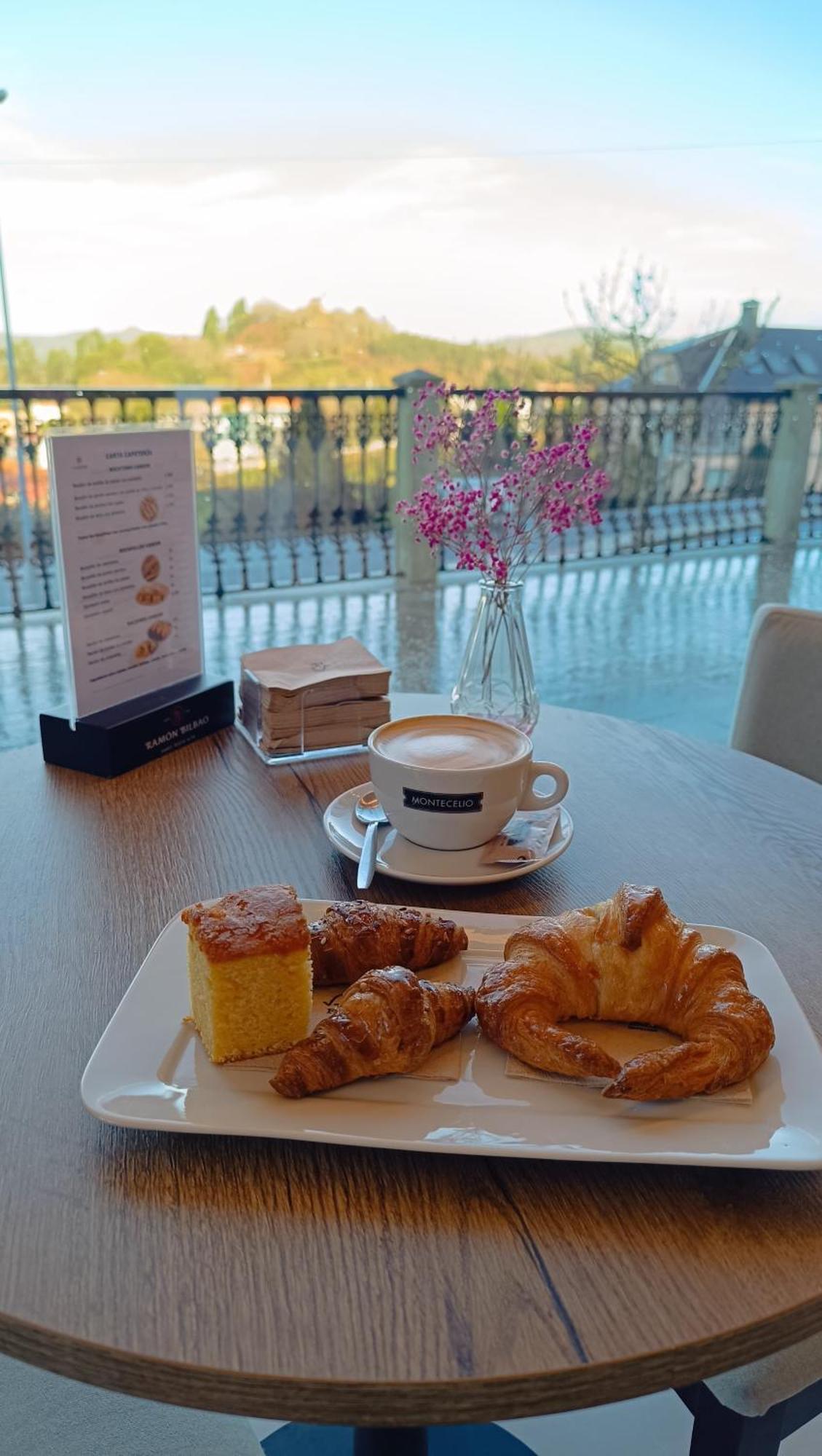 Hotel Candor Лама Экстерьер фото