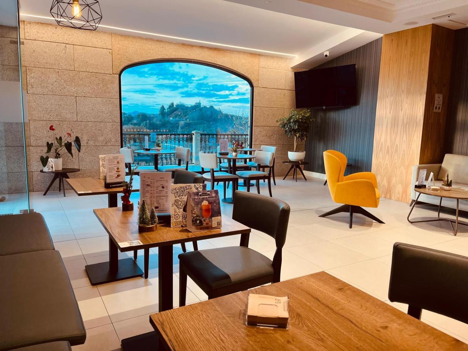 Hotel Candor Лама Экстерьер фото