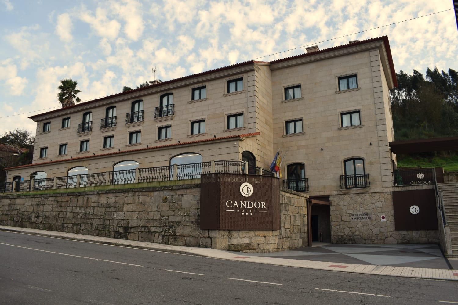 Hotel Candor Лама Экстерьер фото